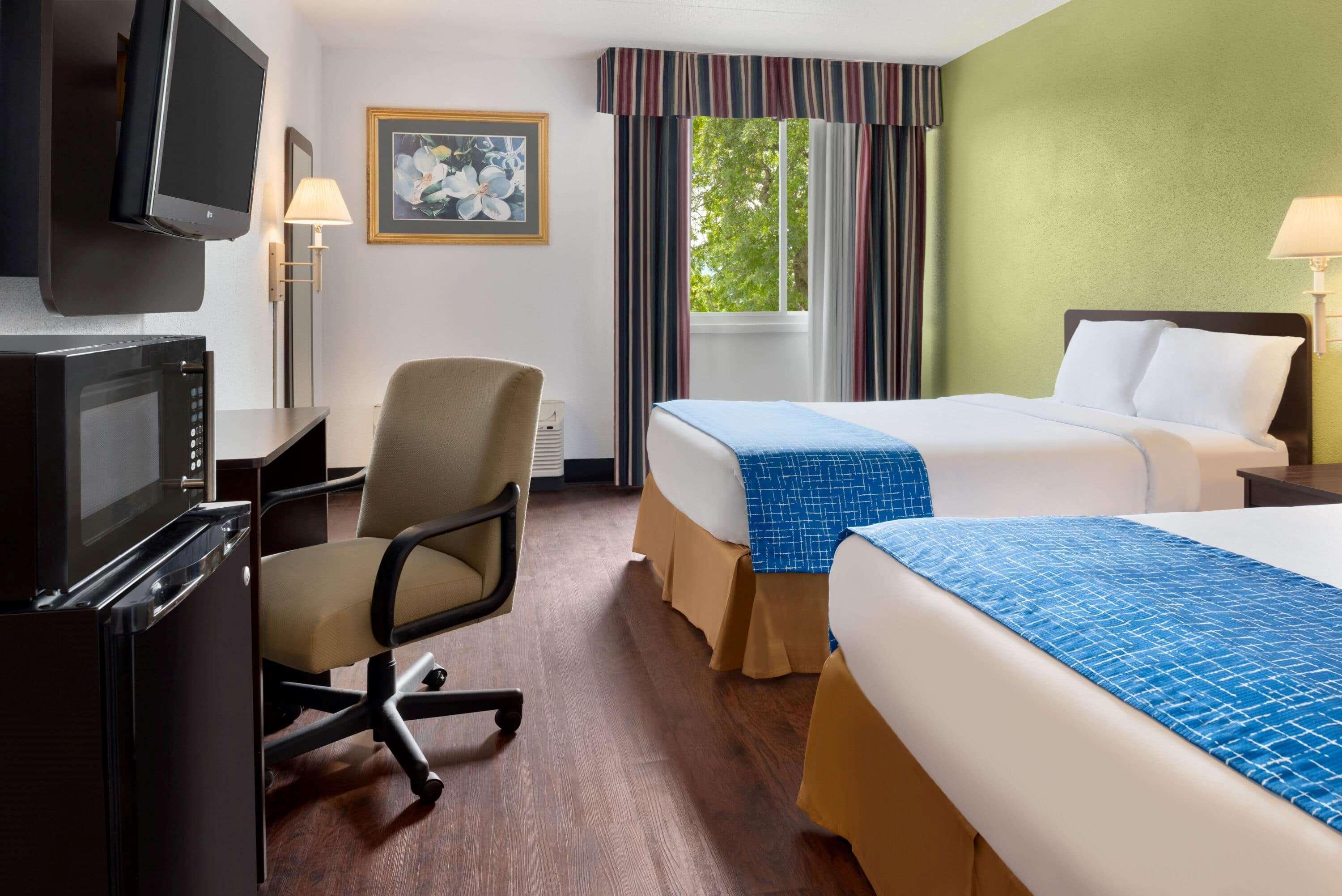 Kautilya Zanesville Hotel Bagian luar foto