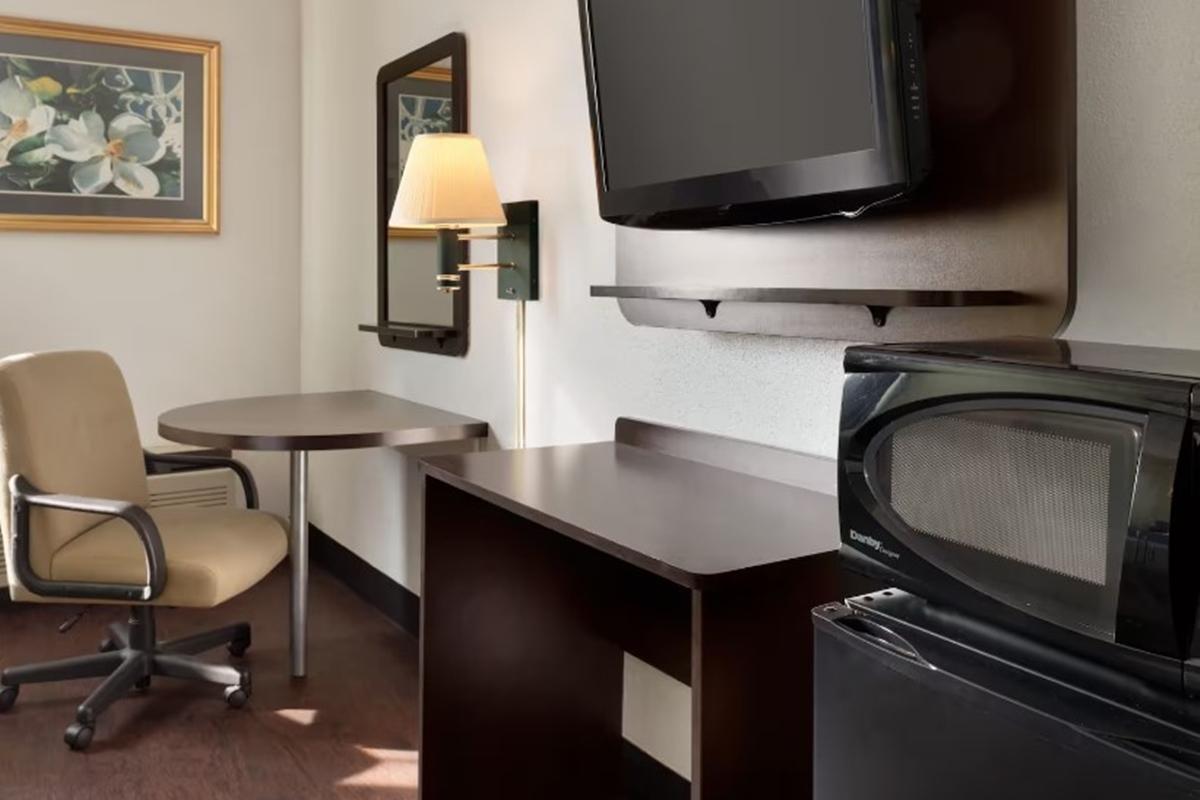 Kautilya Zanesville Hotel Bagian luar foto
